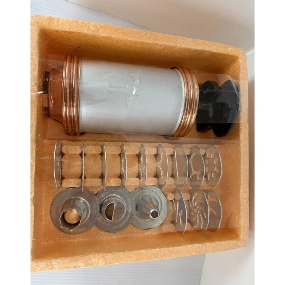 VTG Copper Mirro Cookie Pastry Press Spritz 12 Discs Box 3 Tips M-0358-22 Cooky